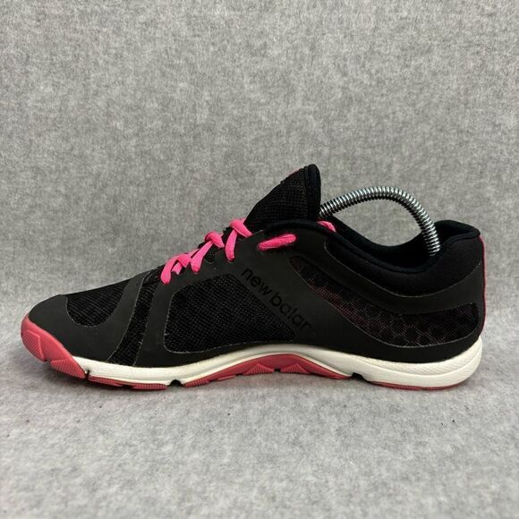 New Balance Minimus Womens Shoes Size 7.5 Black & Pink Low Top Running Sneakers - Picture 6 of 8